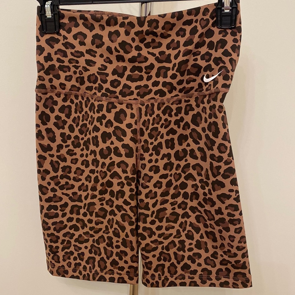 New Arrival! Women's Nike Biker Shorts! Brand New with tags!!!